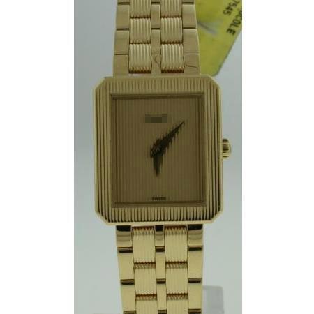 Wholesale Ladies 25mm x 28mm 18k Yellow Gold Watches