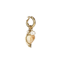 Load image into Gallery viewer, Wholesale Costume Earrings Wholesale Sea Snail Mismatched Earrings