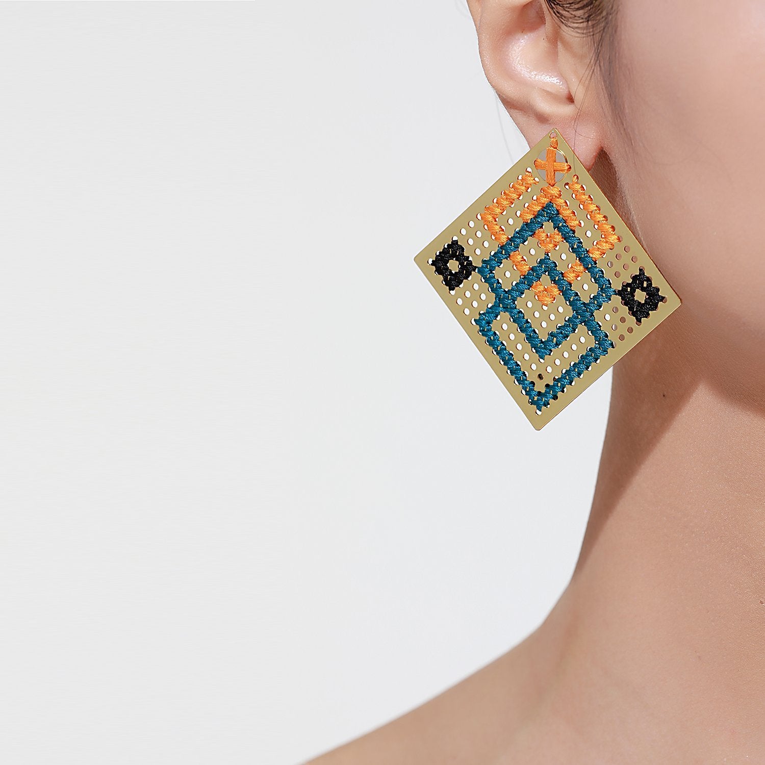 Wholesale Women's Statement Earrings