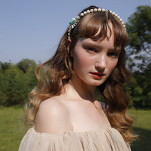 Load image into Gallery viewer, Wholesale Handcrafted Hair Accessories