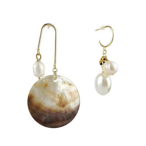 Wholesale Sea Shell Pearl Asymmetrical Earring