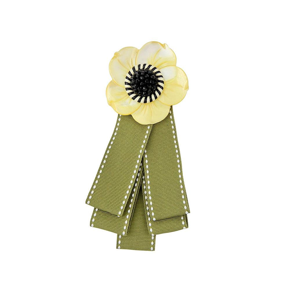 Wholesale Alpine Plants Shell Floral Handmade Brooch Custom Bijoux